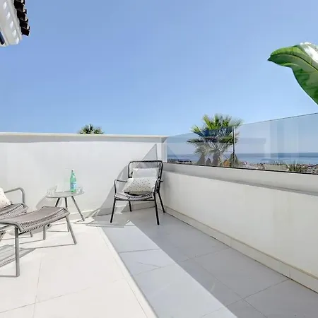 Apartment New 2 Bed Penthouse @ Hills With Sea View *